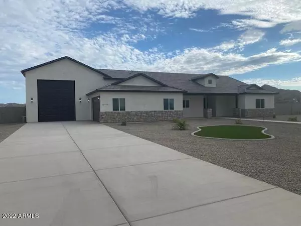 Casa Grande, AZ 85194,9026 W MARBLE MOUNTAIN Court