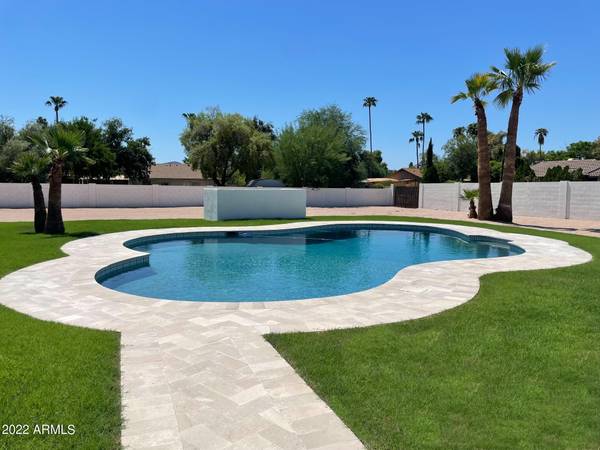 Scottsdale, AZ 85254,6001 E LARKSPUR Drive