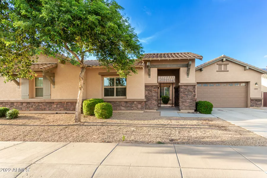 3072 E ATHENA Avenue, Gilbert, AZ 85297