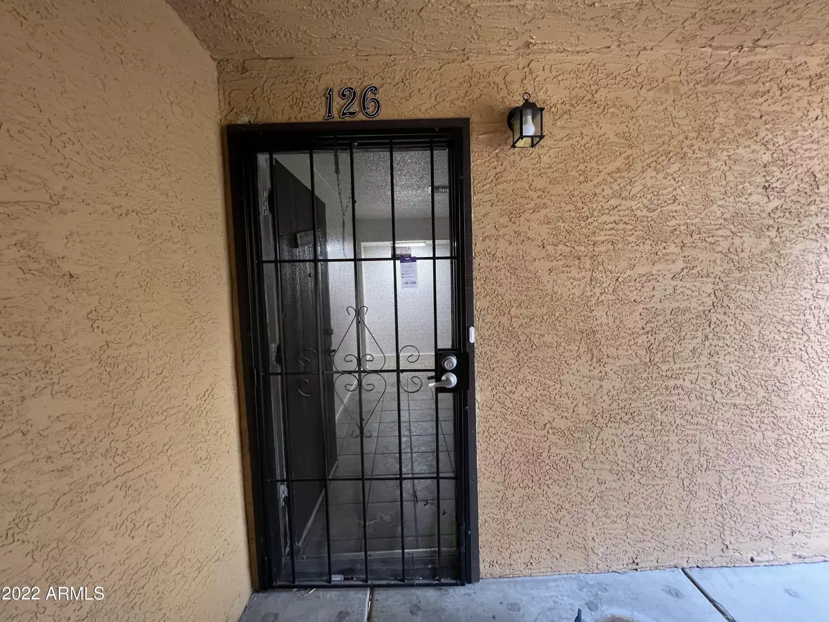 Phoenix, AZ 85015,1831 W MULBERRY Drive #126