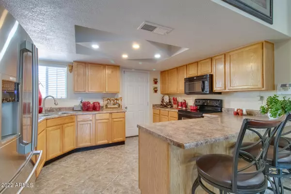 Phoenix, AZ 85033,8041 W HEATHERBRAE Drive