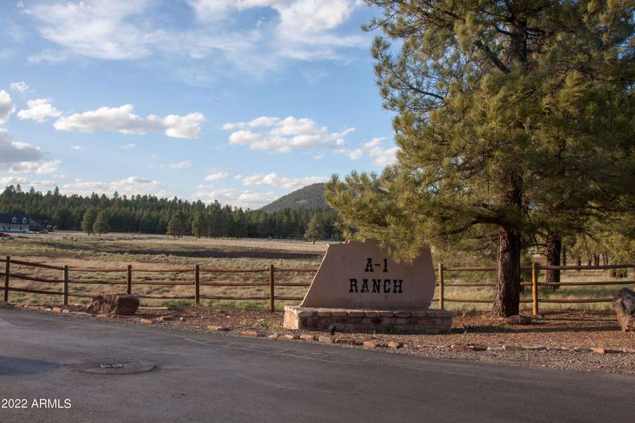 4540 N BRACKIN RANCH Road #19, Flagstaff, AZ 86001