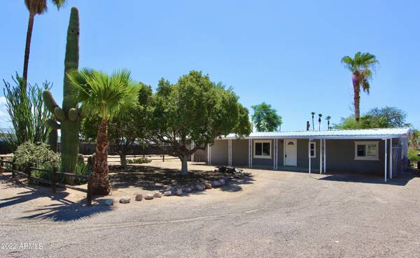 1835 W SHIPROCK Street, Apache Junction, AZ 85120