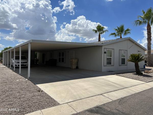 San Tan Valley, AZ 85140,437 E GERMANN Road #124