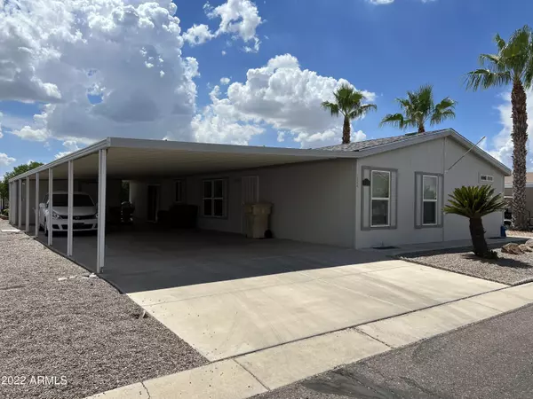 437 E GERMANN Road #124, San Tan Valley, AZ 85140