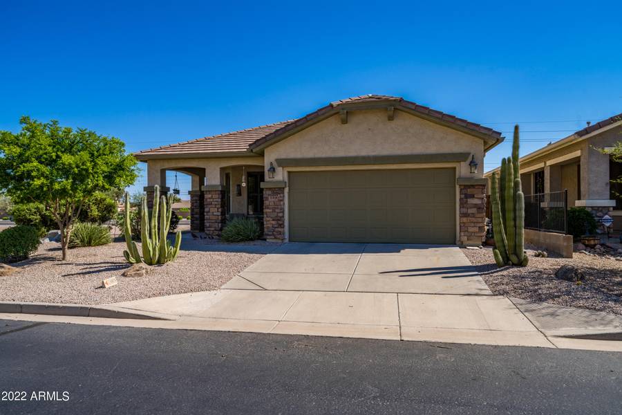 398 W TWIN PEAKS Parkway, San Tan Valley, AZ 85143