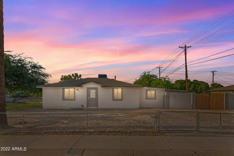 6458 W COLUMBUS Avenue, Phoenix, AZ 85033