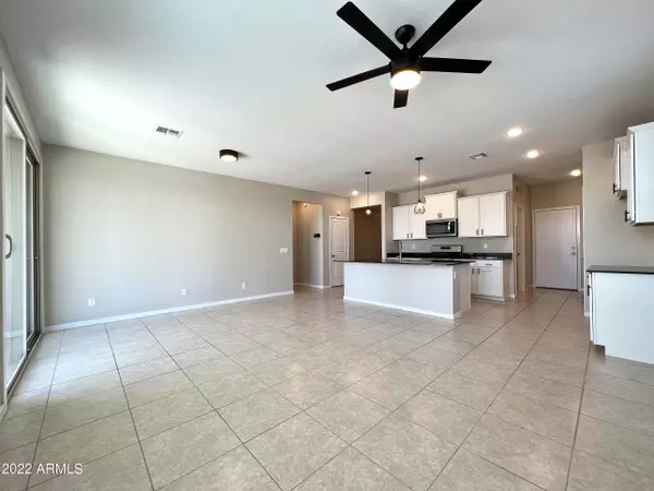 Maricopa, AZ 85138,40573 W HENSLEY Way