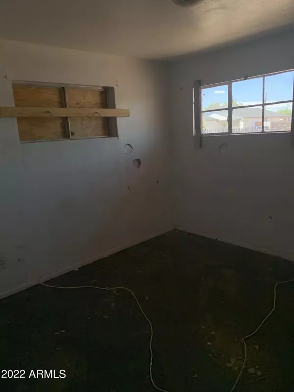 Phoenix, AZ 85007,1511 W YAVAPAI Street