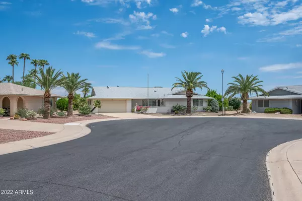 12302 W TITAN Court, Sun City West, AZ 85375