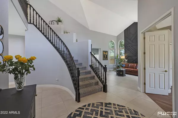 Scottsdale, AZ 85254,5244 E HARTFORD Avenue