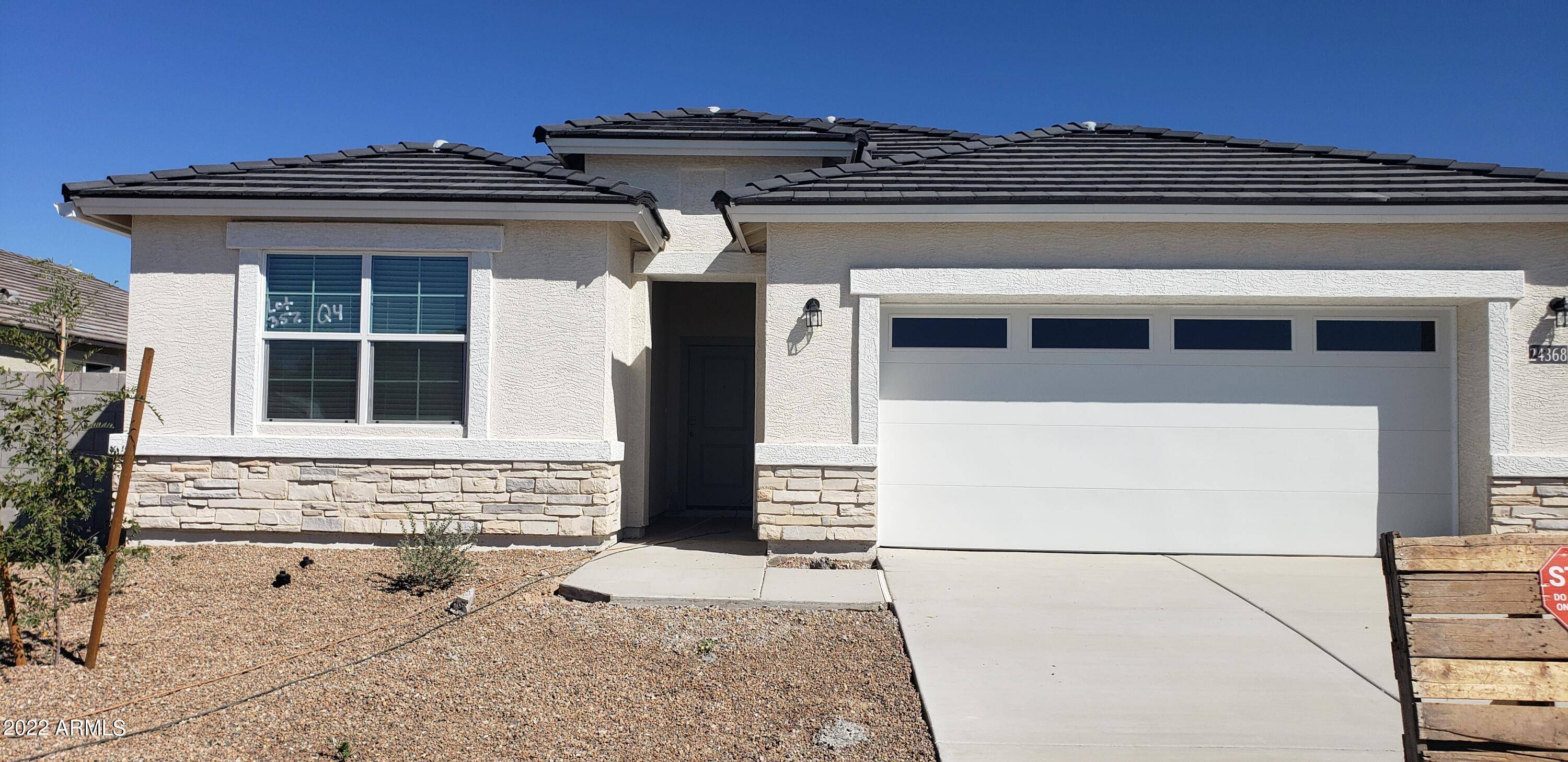 24368 W WEDGEWOOD Avenue, Buckeye, AZ 85326