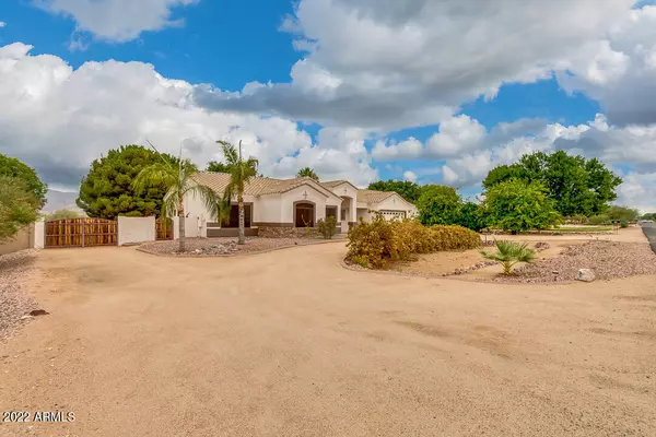 6256 N 186th Avenue, Waddell, AZ 85355