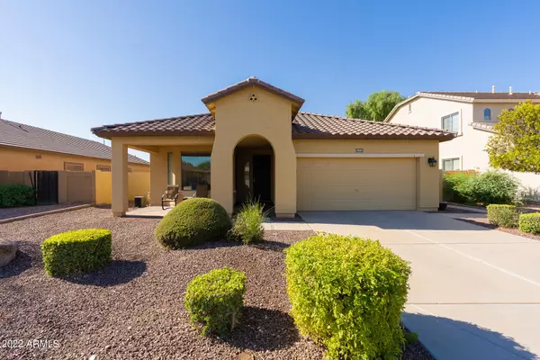 4643 E GLENEAGLE Drive, Chandler, AZ 85249