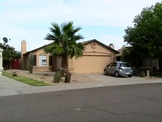 17119 N LARKSPUR Lane, Surprise, AZ 85374