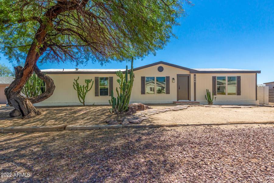 266 W GOMPERS Circle, Morristown, AZ 85342