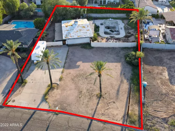 Phoenix, AZ 85018,3126 N MARIGOLD Drive