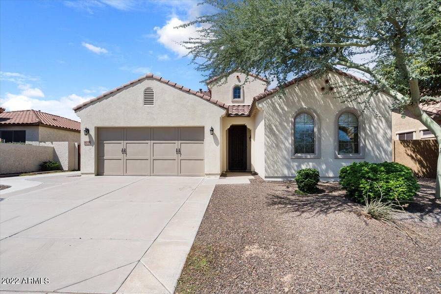 4034 S HUACHUCA Way, Chandler, AZ 85249