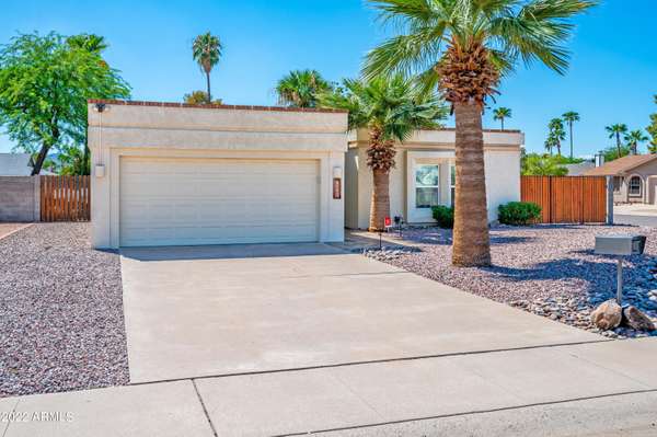 Phoenix, AZ 85032,3843 E Dahlia Drive