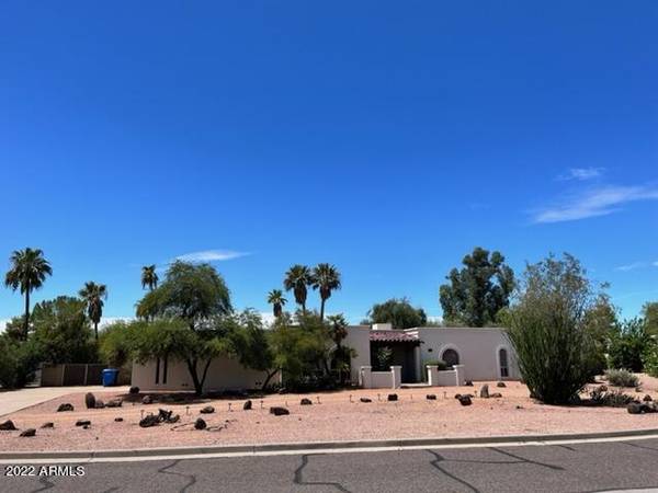 Paradise Valley, AZ 85253,10432 N 61ST Place