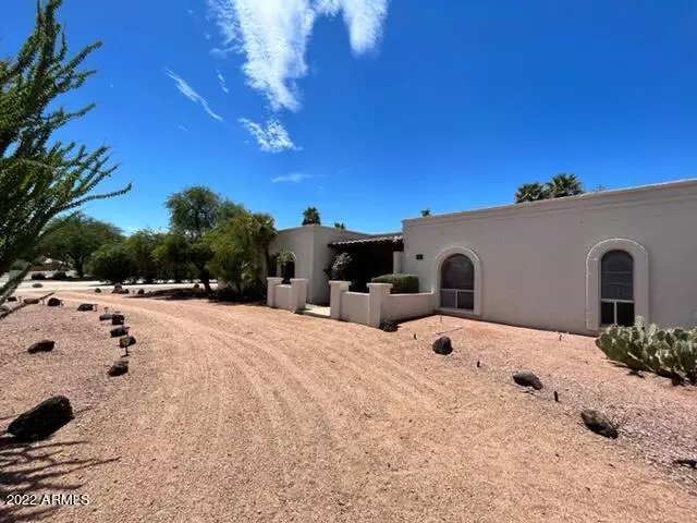 Paradise Valley, AZ 85253,10432 N 61ST Place