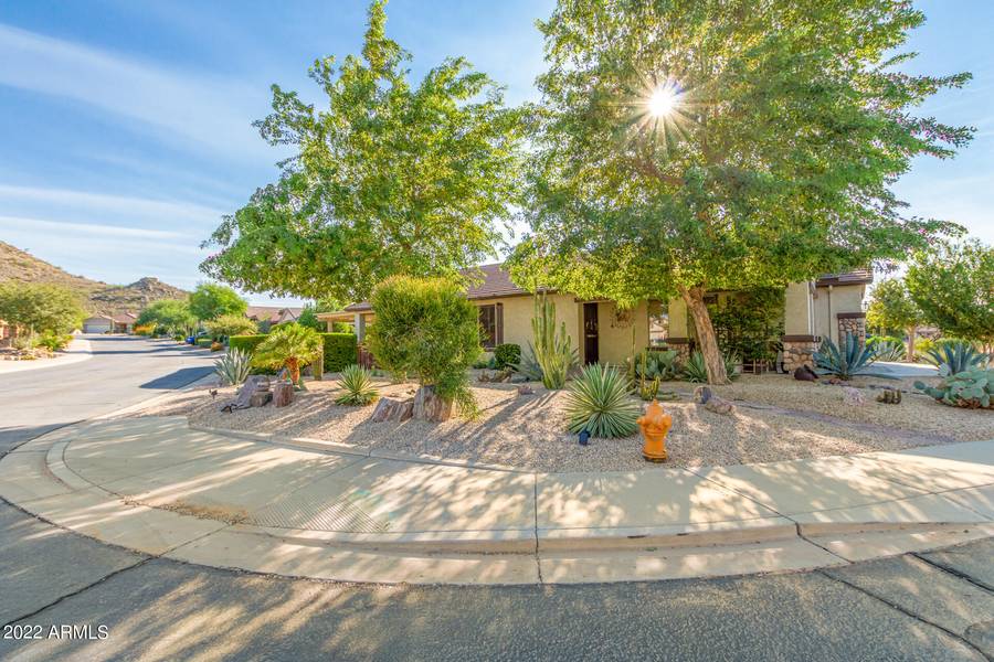 737 W SUNDANCE Circle, San Tan Valley, AZ 85143