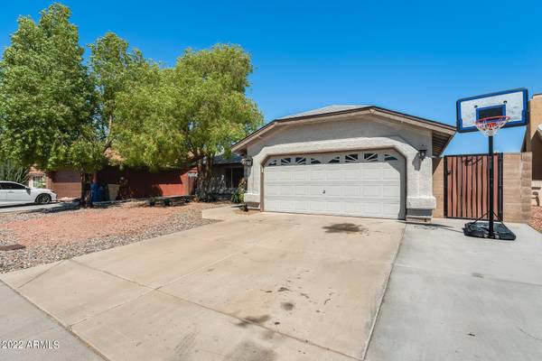 Glendale, AZ 85305,8518 W ORANGE Drive