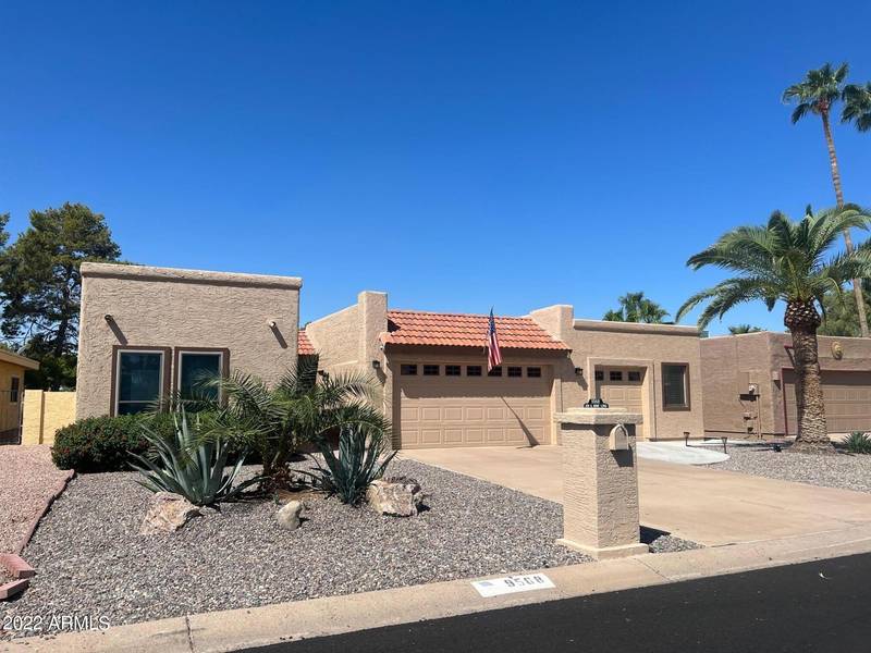 9568 E FAIRWAY Boulevard, Sun Lakes, AZ 85248