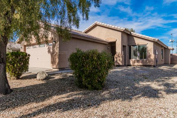 Goodyear, AZ 85338,15872 W ANASAZI Street