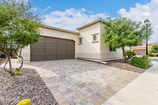 35840 N ANTHOS Way, San Tan Valley, AZ 85140