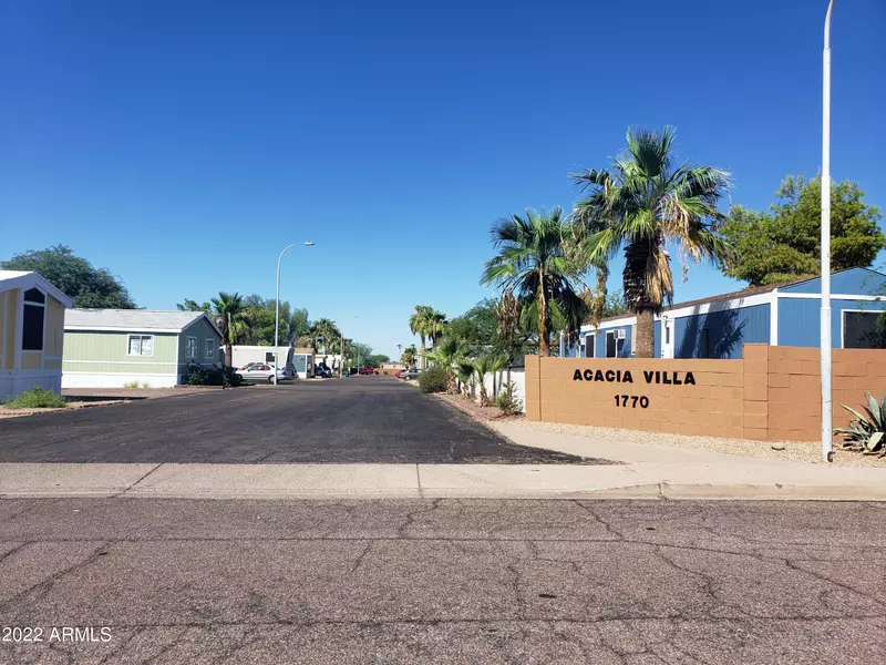 1770 N VALLEY Drive #62, Apache Junction, AZ 85120