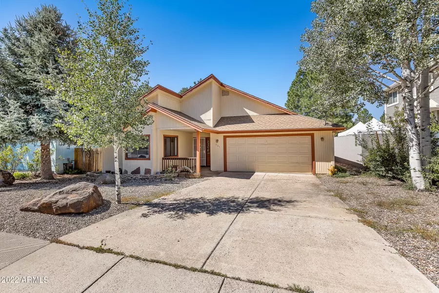 665 N Pine Cliff Drive, Flagstaff, AZ 86001