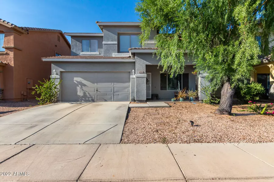 4724 W ST CHARLES Avenue, Laveen, AZ 85339