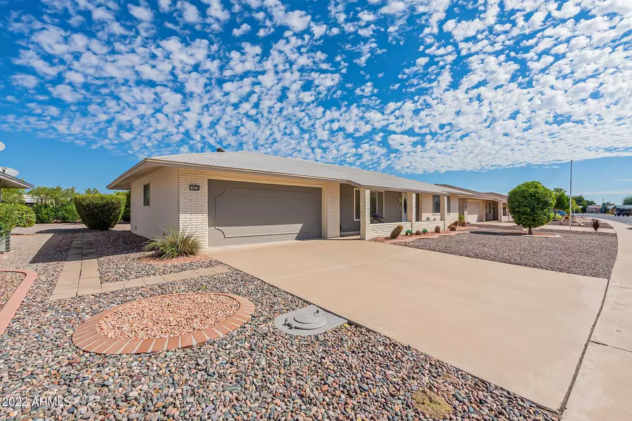 9414 W BRIARWOOD Circle, Sun City, AZ 85351