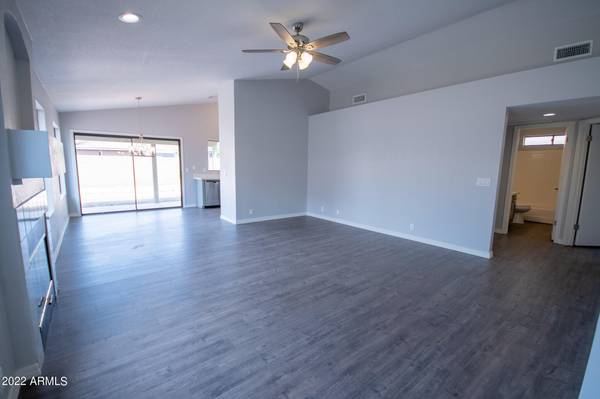 Chandler, AZ 85226,85 S OAK Street