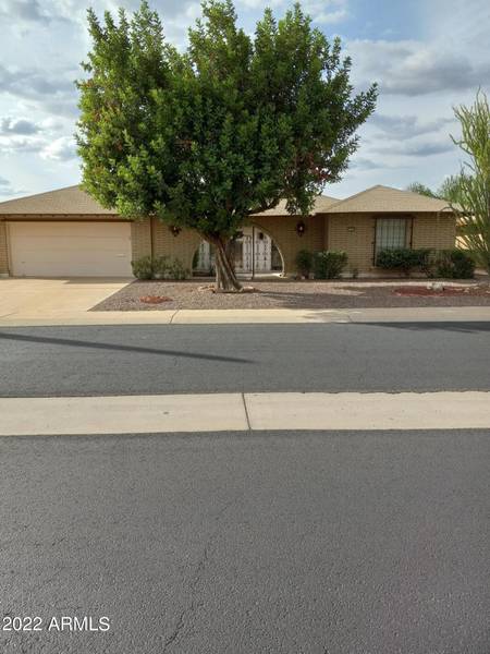 11040 W MEADE Drive, Sun City, AZ 85351