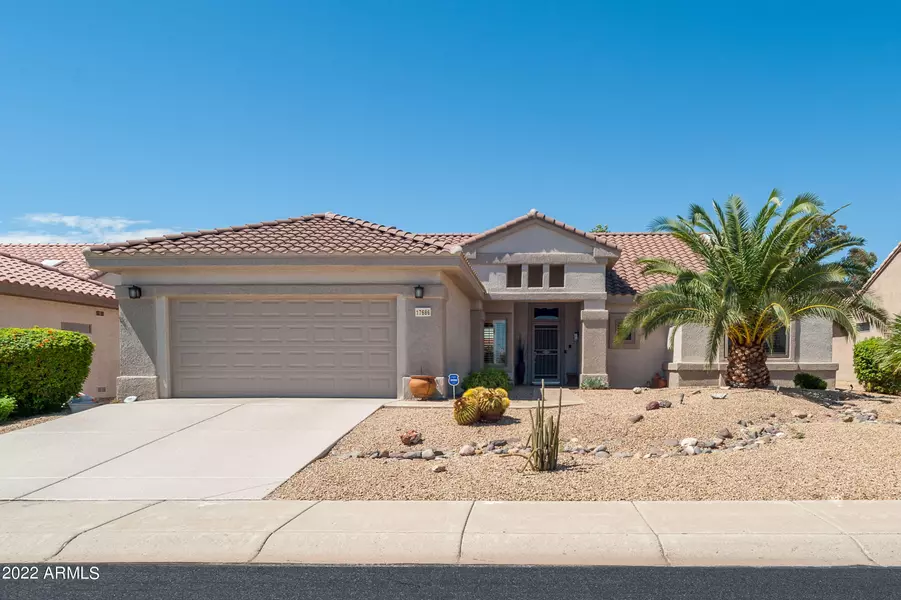 17686 N AMBERWOOD Drive, Surprise, AZ 85374