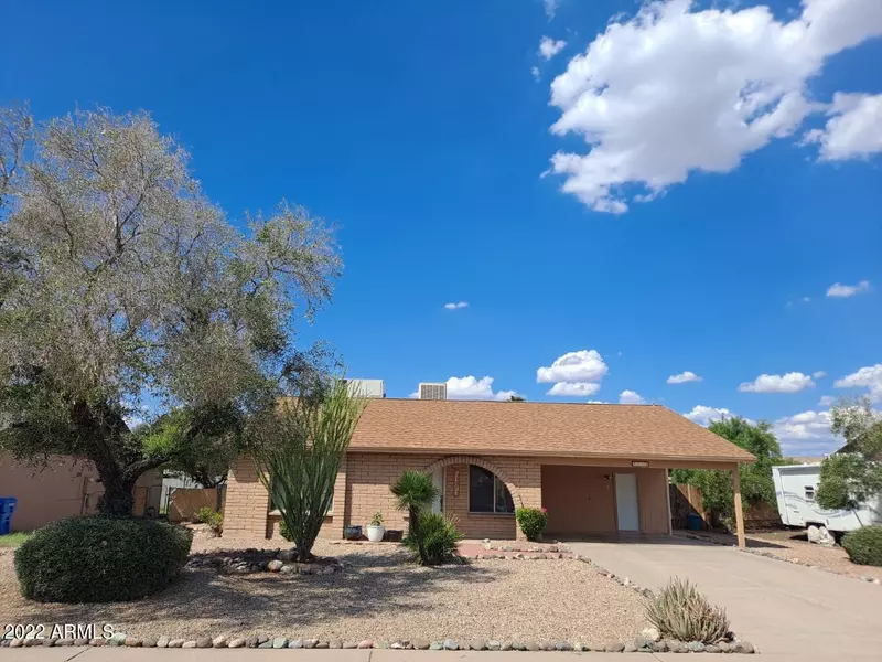 3714 W GROVERS Avenue, Glendale, AZ 85308