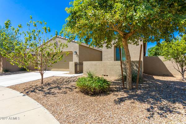 Laveen, AZ 85339,9022 S 42ND Drive