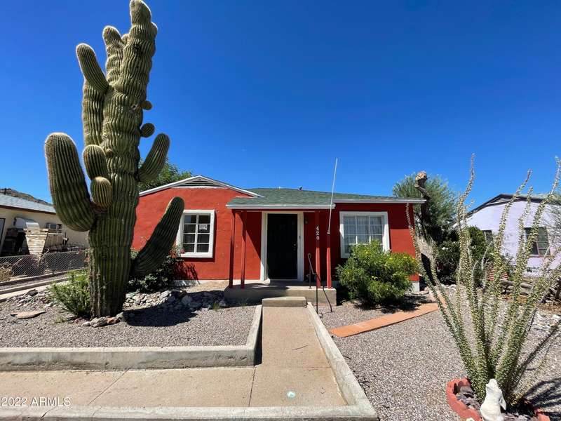 420 W VANANDA Avenue, Ajo, AZ 85321