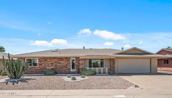 13249 W BELLWOOD Drive, Sun City West, AZ 85375