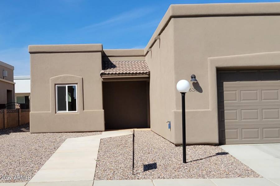 636 S Clubhouse Lane, Sierra Vista, AZ 85635