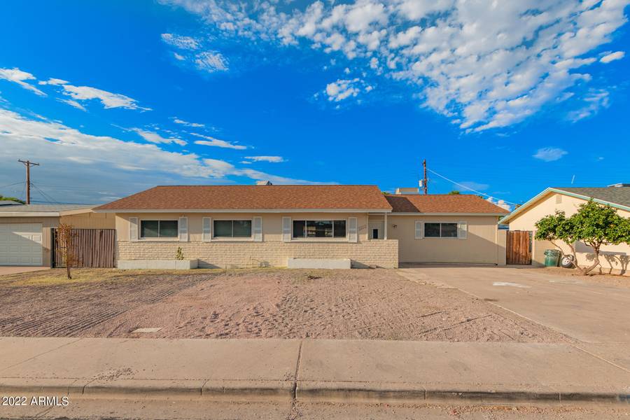 2222 E 3RD Drive, Mesa, AZ 85204