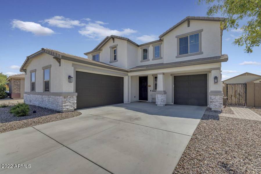 881 W DESERT VALLEY Drive, San Tan Valley, AZ 85143