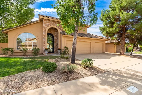 2303 E ANCHOR Drive, Gilbert, AZ 85234