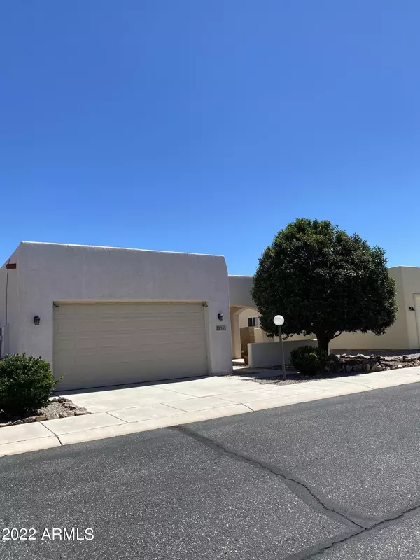 335 S Meadowood Lane,  Sierra Vista,  AZ 85635