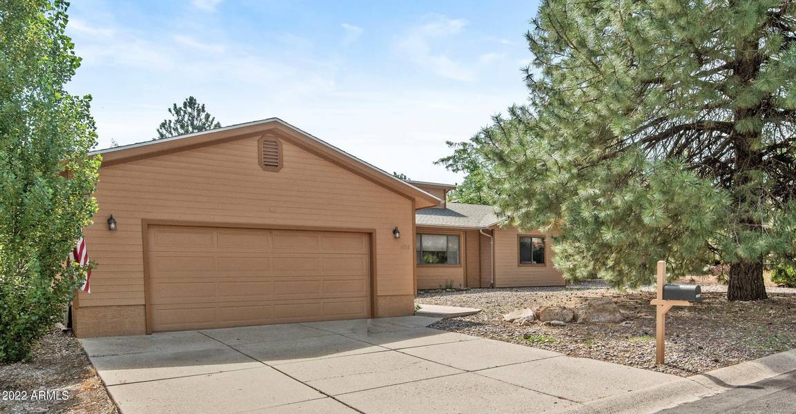 2728 N ELK RUN Street, Flagstaff, AZ 86004