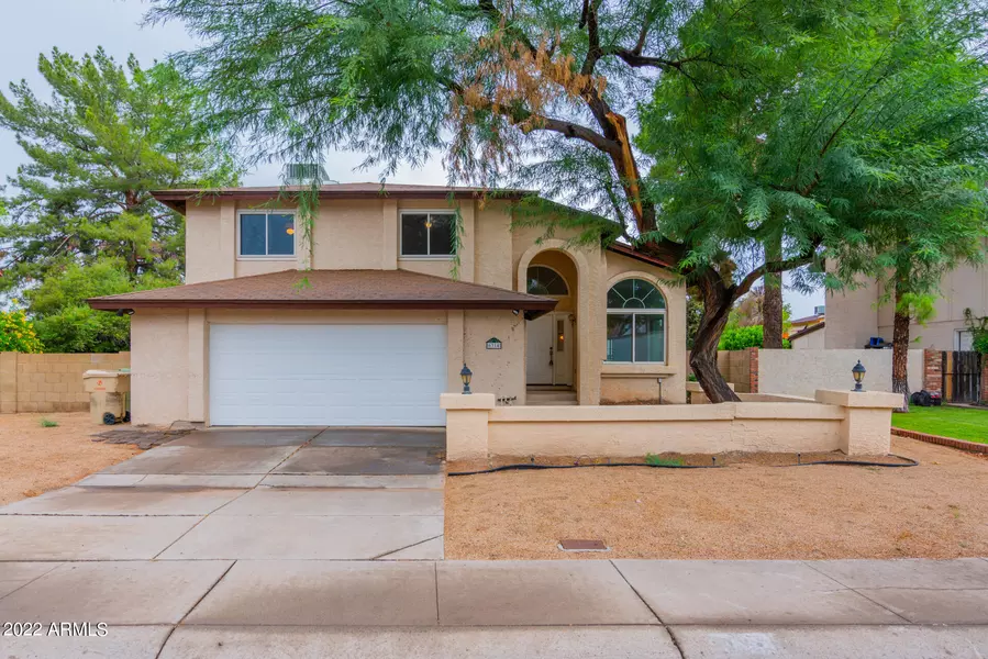 6314 W SHANGRI LA Road, Glendale, AZ 85304