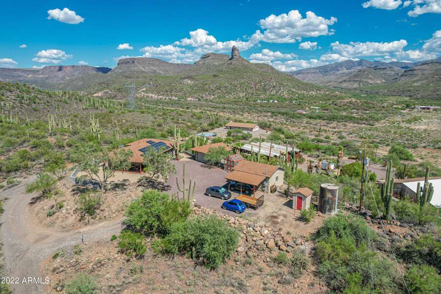 21270 E Perry Road, Black Canyon City, AZ 85324