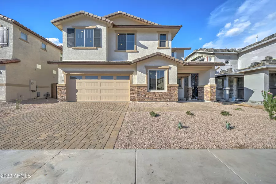 542 E ANGEL Drive, Chandler, AZ 85249